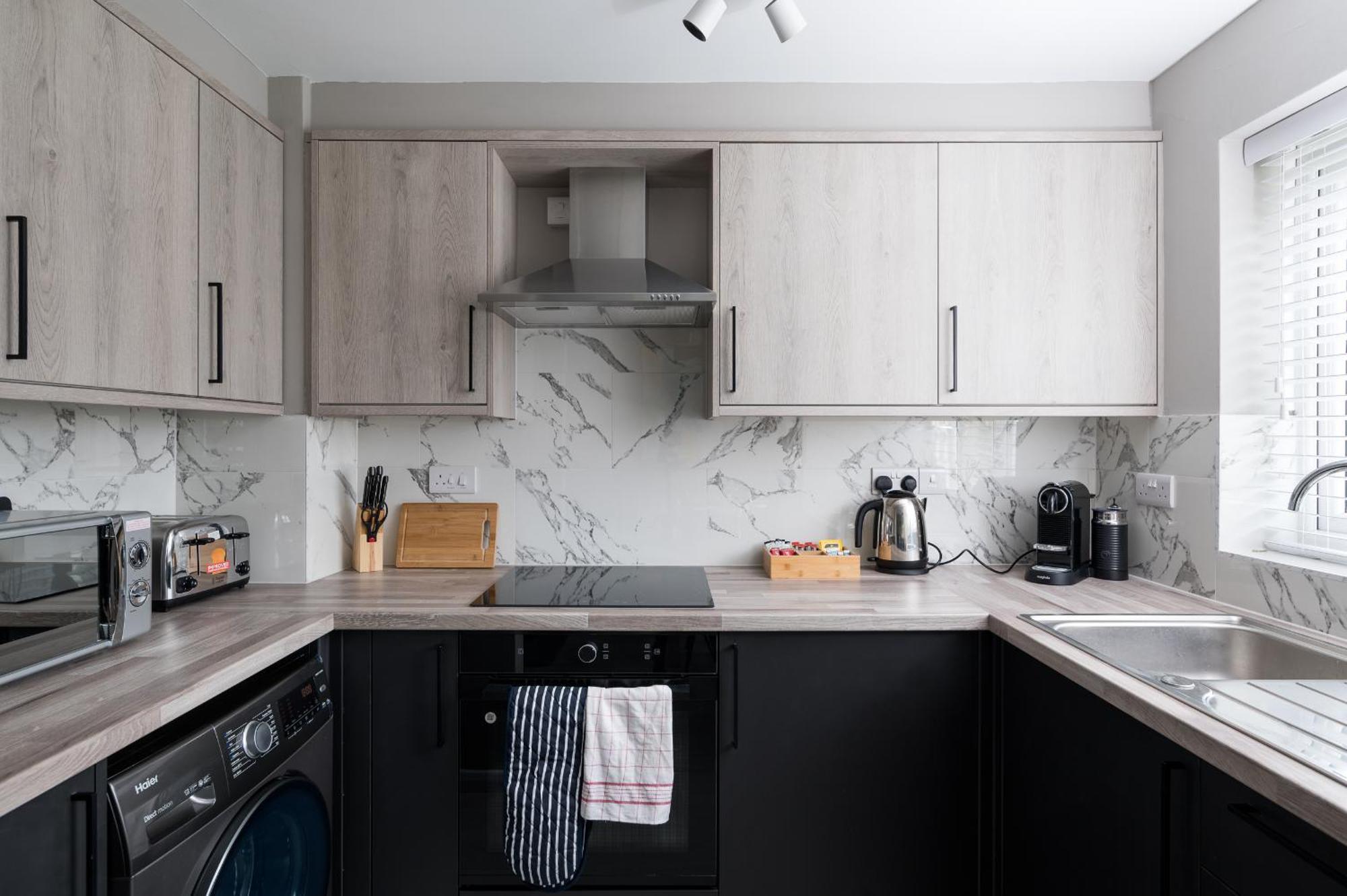 City Stay Apartments - Geldonia Court בדפורד מראה חיצוני תמונה