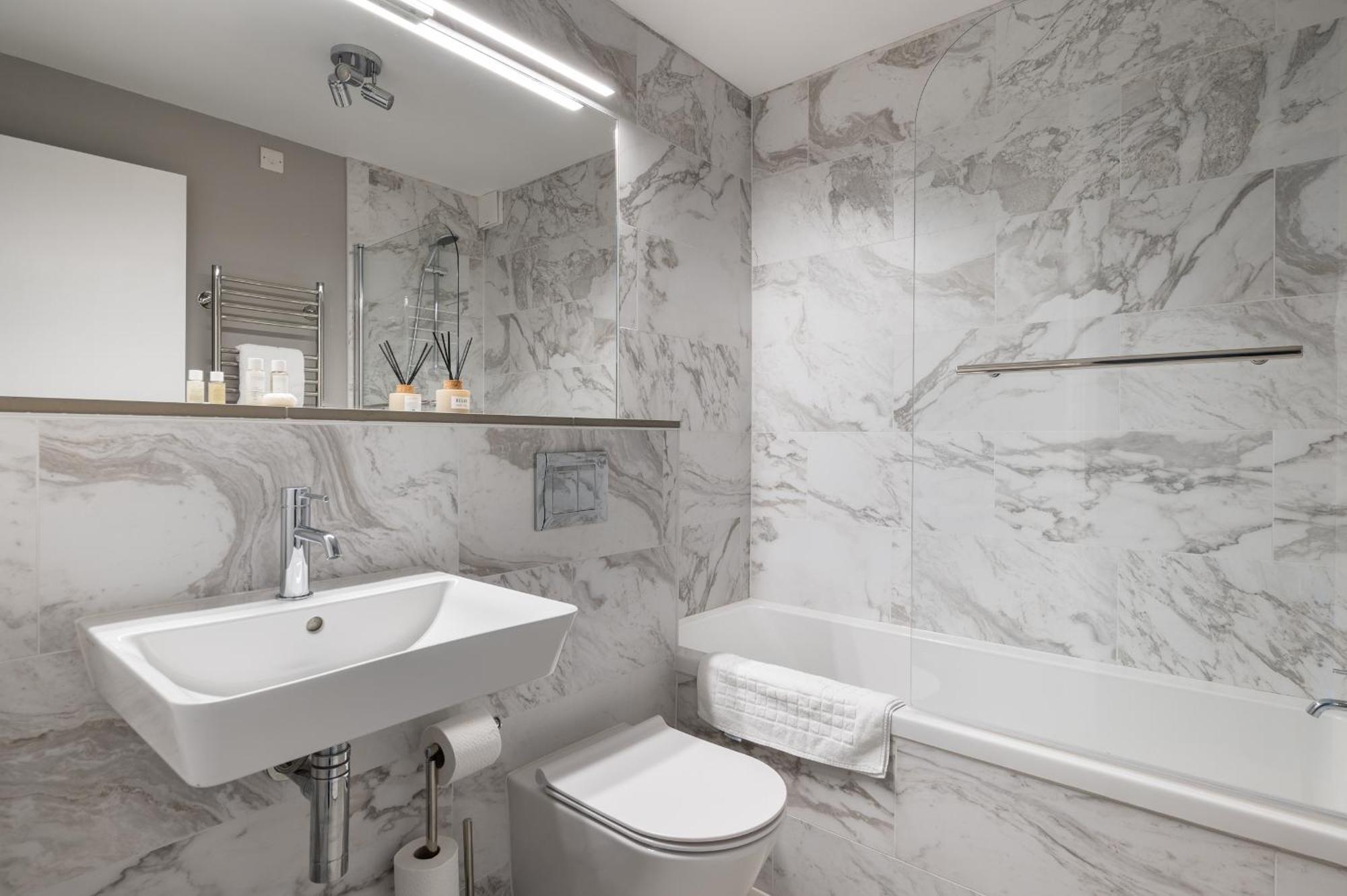 City Stay Apartments - Geldonia Court בדפורד מראה חיצוני תמונה